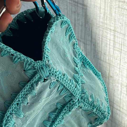 LO NECESARIO | Turquoise