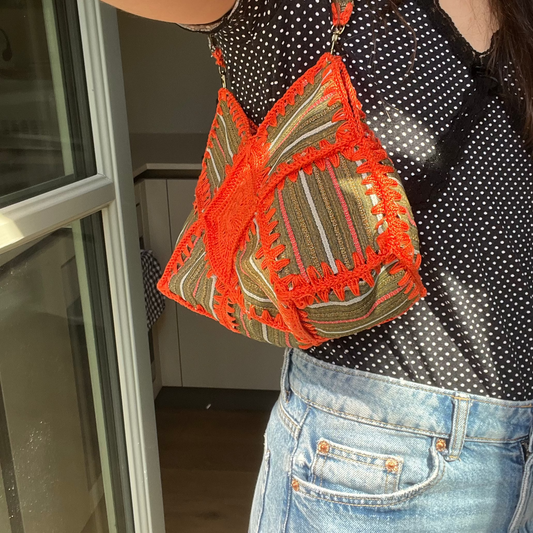 LO NECESARIO (Midi)| Stripes/Orange