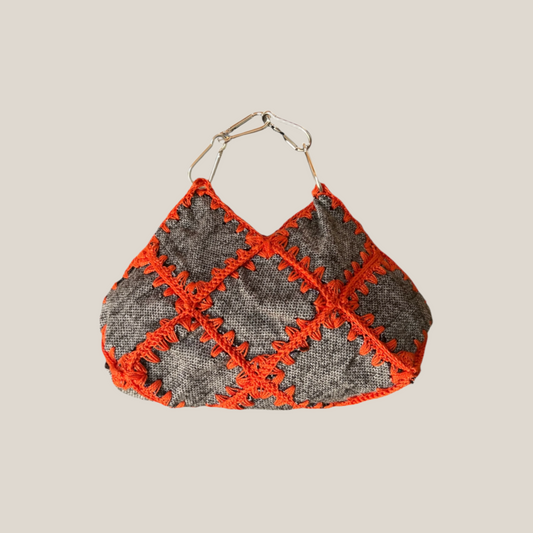 LO NECESARIO | Gray/Orange